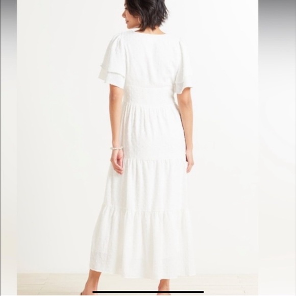 NWT Evereve Line & Dot white maxi dress with flutter sleeves - Picture 4 of 16